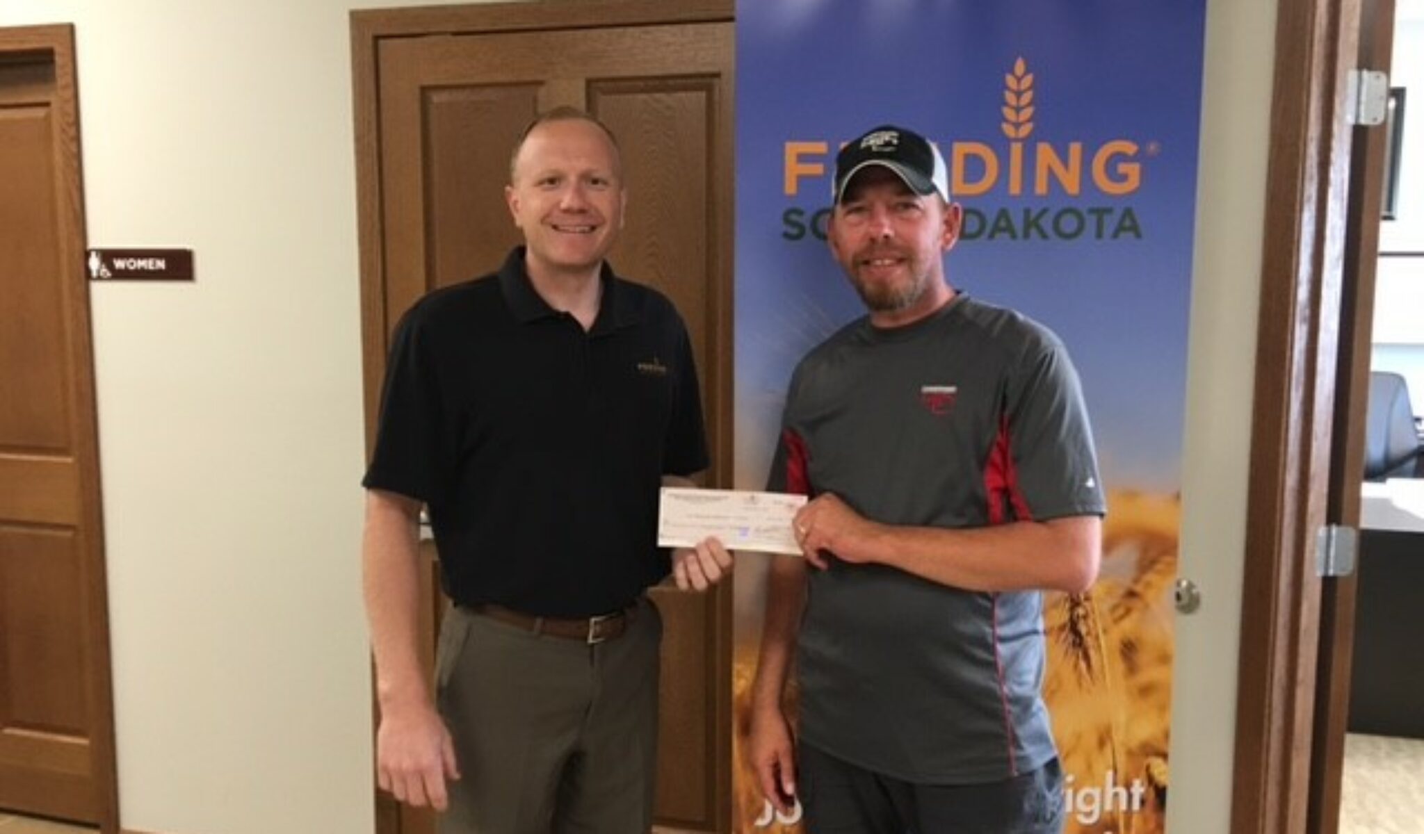 Christensen Farms Donates $25,000 to Food Banks Throughout the Midwest