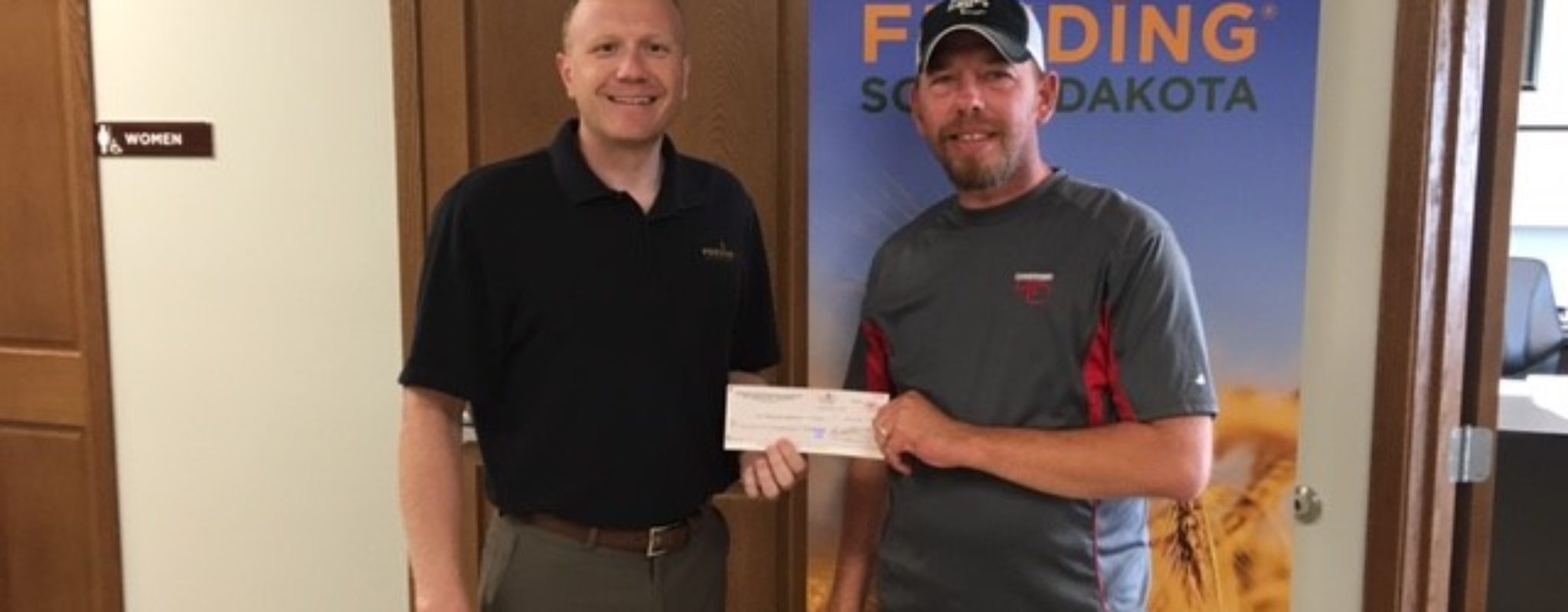 Christensen Farms Donates $25,000 to Food Banks Throughout the Midwest