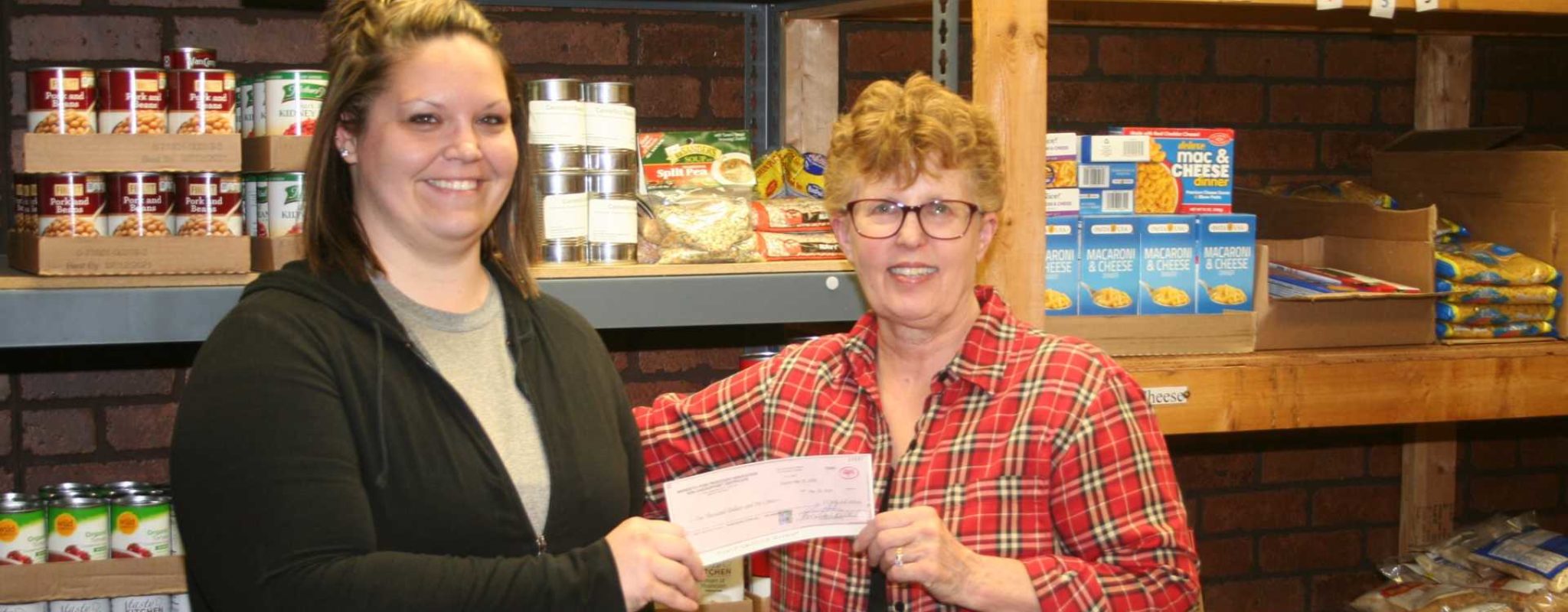 Christensen Farms Donates $15,000 to Food Banks Throughout the Midwest